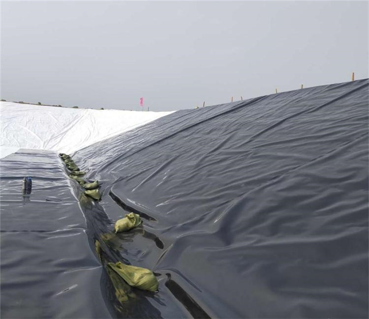 复合土工膜的施工规范